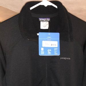 Patagonia Women’s R1 Full ZIP Jacket NWT